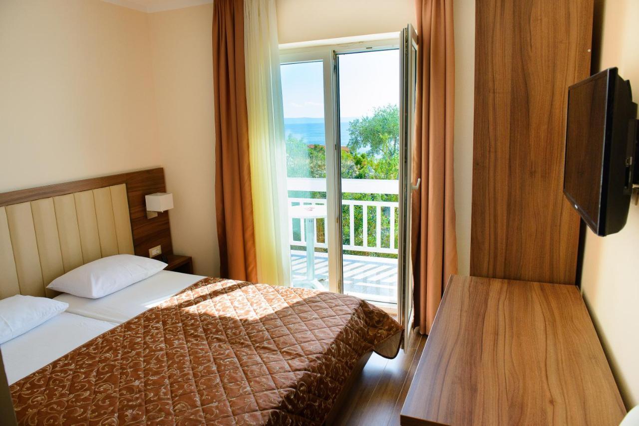 Villa Gradina บาชกาโวดา ภายนอก รูปภาพ