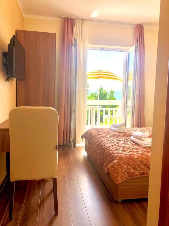 Villa Gradina บาชกาโวดา ภายนอก รูปภาพ
